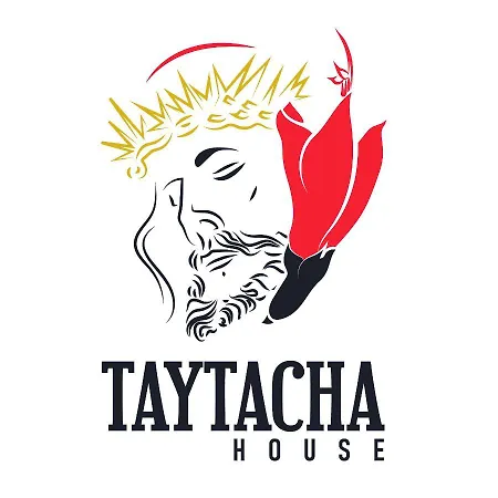 Taytacha House Hostel