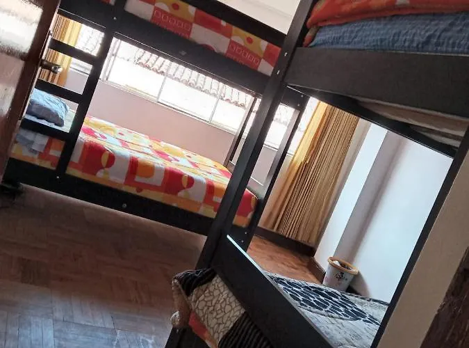 Taytacha House Hostel